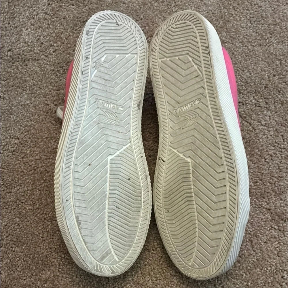 Pink Cariuma with White Rubber Sole size 8